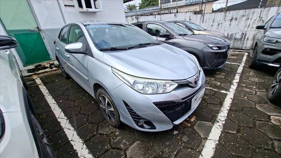 TOYOTA YARIS 1.5 16V FLEX XS MULTIDRIVE TOYOTA YARIS 1.5 16V FLEX XS MULTIDRIVE